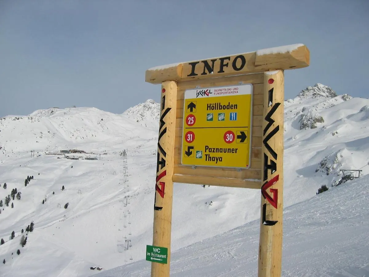 Chasa Monthani Ischgl 0*,  Austria